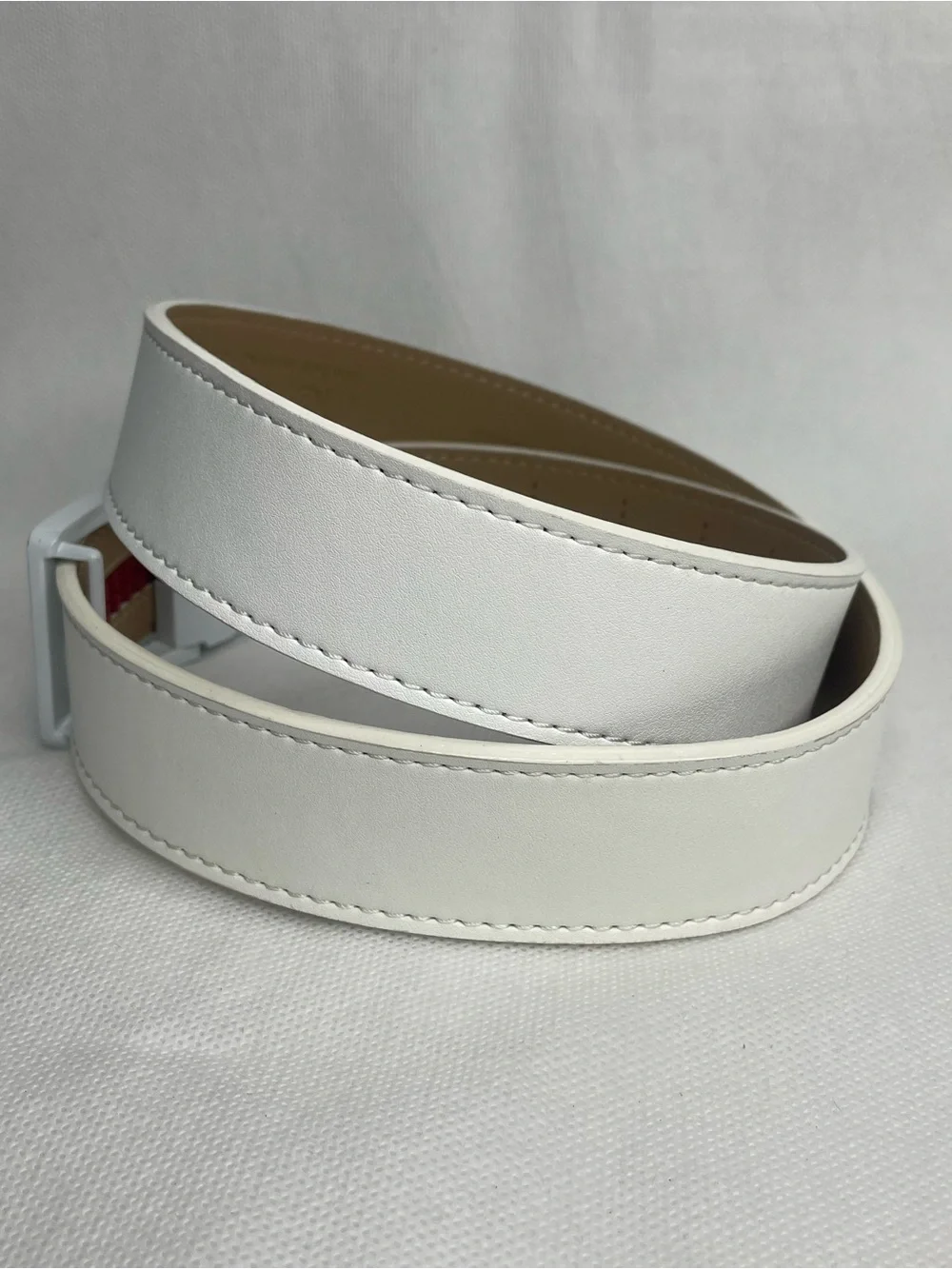 Nexbelt No Holes Ratchet Golf Belt Cut at 33” Grain Leather Mens White Metal Tan